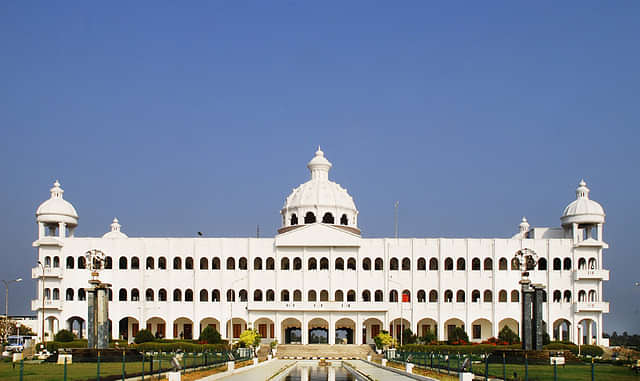 Sathyabama University : Courses and Fees Structure 2025