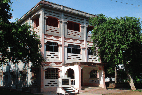 Nistarini Women #39 s College Admission 2025 Fees Courses Placement