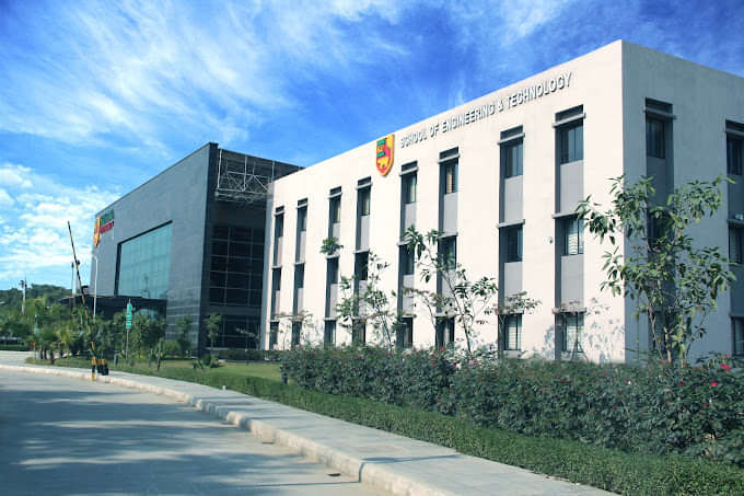 Kaziranga University Logo