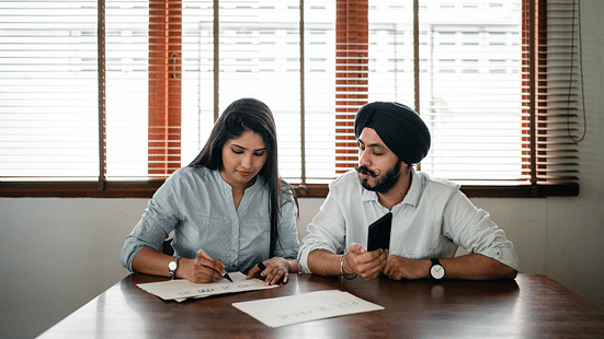 100 Marks in JEE Mains Rank and Percentile 2025 (Image Credit: Pexels)