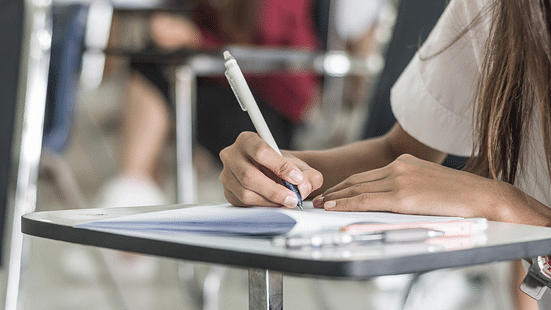 3 April Mathematics JEE Main Question Paper 2025 with Answer Key Session 2 (Image Credit: iStock)
