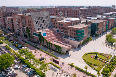 49 LPU Faculty Among World’s Top 2% Scientists