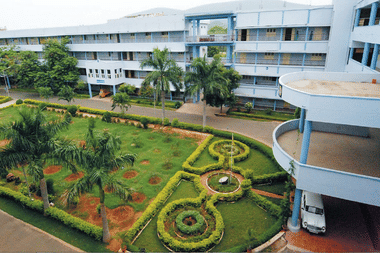 AP  EAMCET GVPCE విశాఖపట్నం ఇంజనీరింగ్ కాలేజ్ CSE అంచనా కటాఫ్ ర్యాంక్ 2025