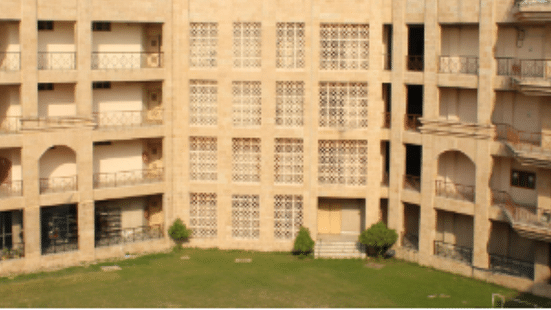 CLAT UG WBNUJS Kolkata Round 1 Cutoff 2025 (Image Credit: Pexels)