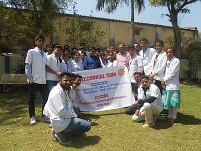Industrial visit by Geetanjali Pharmacy Students