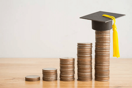 Difference Between WB Student Credit Card and Bank Loans