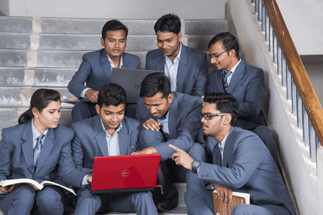 EMRS మోడల్ రెసిడెన్షియల్ స్కూళ్లలో 7,267 ఖాళీలు, ఆన్‌లైన్ దరఖాస్తులు ప్రారంభం