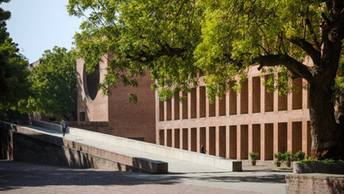 Expected IIITs for 10,000 Rank in JEE Main 2025 (Image Credit: iStock)