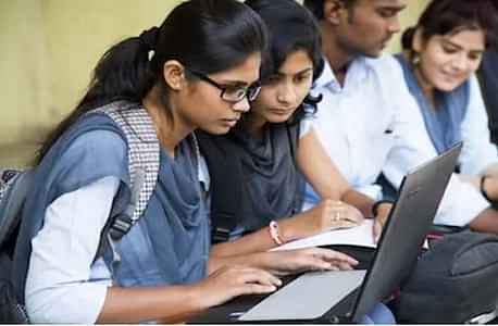 गेट रैंक वर्सेस मार्क्स वर्सेस स्कोर एनालिसिस 2025 (GATE Rank vs Marks vs Score Analysis 2025) - यहां देखें