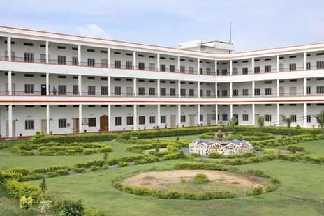 Software companies recruits 33 students of G. Pulla Reddy Engineering College