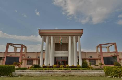 IIM-Udaipur Open Gates, Apply for FPM Before 31st Jan'16