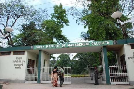 IIM Calcutta invites Applications for Various PG Courses