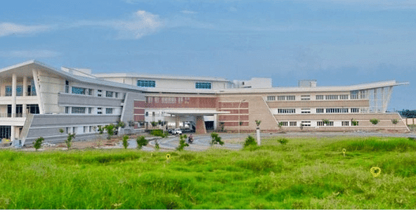 IIM Trichy Conducts Weekend MBA Course for Working Professionals in Chennai
