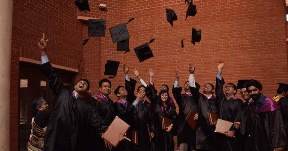 15 Students Receive Medals at IIM Lucknow Convocation
