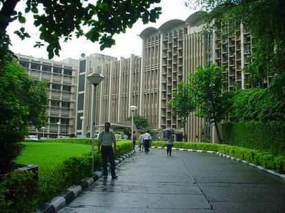 No takers for 600 Seats After First Round of IIT