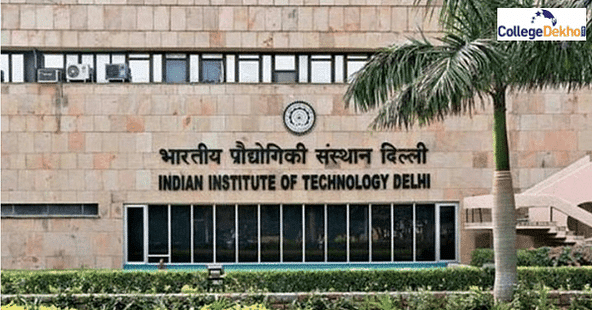IIT Delhi Breaks 10-Year Record, Students Bag 900 Job Offers