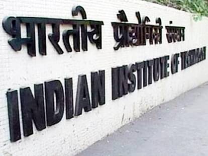 IIT-Indore Tells Students to Mobilise Funds