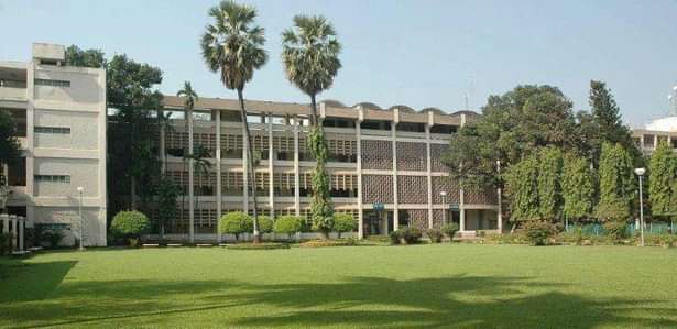 IIT-Bombay Complains to State, HRD Ministry Regarding Land Grab Bid