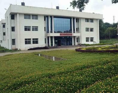 Karnataka State Government Demands 25% of Seats for Karnataka Students at IIT Dharwad