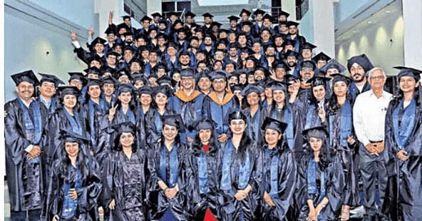 ISB Students' Graduation in Business Analytics from ISB