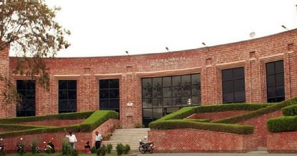 JNU: Major Drop in Number of Applications, Competition Increases