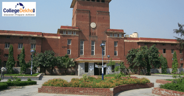 Delhi High Court Dismisses Plea to Conduct DU Law Entrance Exam in Hindi