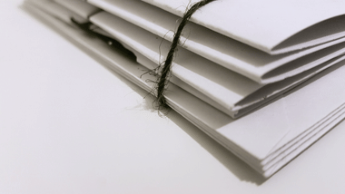 List of Important Documents and ID Proofs Required on NEET 2024 Exam Day (Image Credit: Pexels)