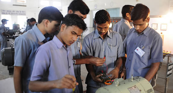 MBA vs Vocational Courses: Scope and Salary in India