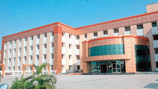 MCC NEET UG AIIMS Patna Round 2 Cutoff Closing Rank 2024 (Image Credit: Pexels)