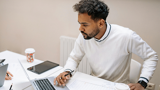 Maharashtra NEET UG CAP Round 2 MBBS Closing Rank 2024 for all GMCs (Image Credit: Pexels)
