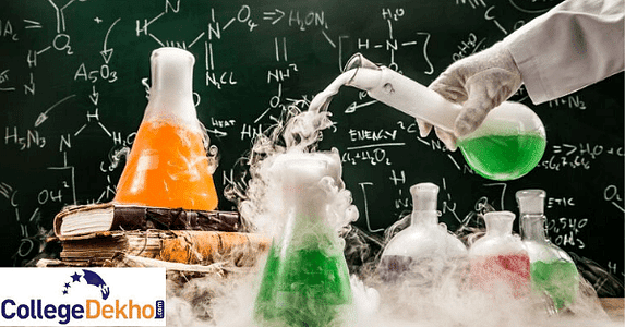 बीएससी केमिस्ट्री के बाद एमएससी कोर्सेस की लिस्ट (List of M.Sc Courses to Choose after B.Sc Chemistry): कॉलेज, एडमिशन प्रक्रिया और करियर स्कोप