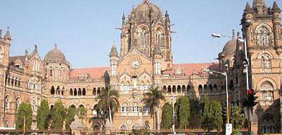 Mumbai University Got 2 Acres Land as Donation