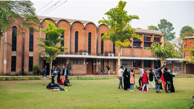 NEET MBBS AIIMS Bhopal Expected Cutoff Marks 2025 (Image Credit: iStock)