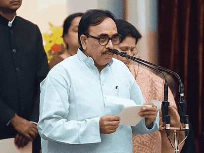 HRD Ministry-10Lakh Teachers’ Posts Lying Vacant in India