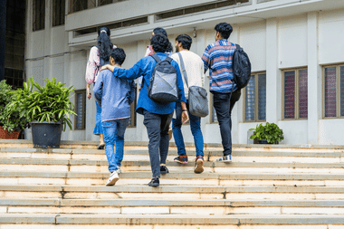 IIT, IIM, AIMలపై సుప్రీంకోర్టు సీరియస్, ఆ సర్వేను ఎలా మరిచిపోయారని ఆక్షేపణ