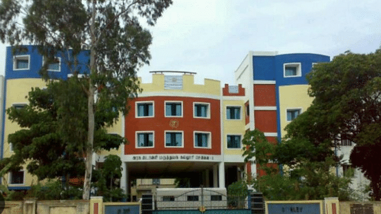 TN NEET UG Round 1 SMC Chennai MBBS Cutoff 2024 (Image Credit: Pexels)