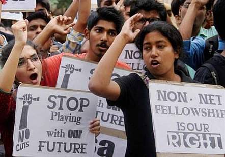 Students Marched to MHRD over UGC’s Move on NET