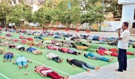 17,000 CBSE Schools Teaching Yoga to Students