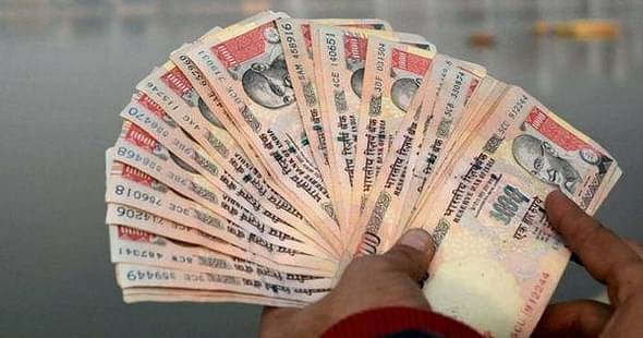 Private Engineering Colleges under Scanner for Taking Demonetised Rs. 500 & 1000 Notes