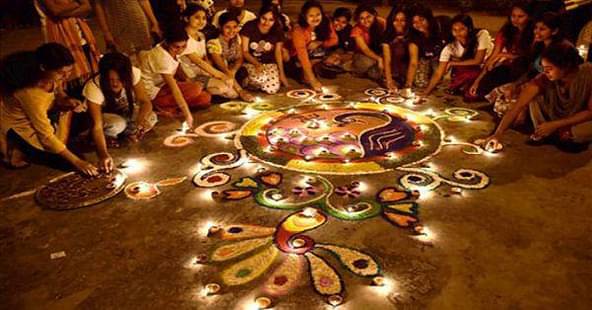 DIY Budget Hacks to Celebrate Diwali on Campus