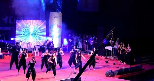 Chaos-2017, Annual Fest of IIM-Ahmedabad Begins