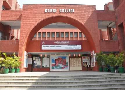 Delhi University's Gargi College Introduces Ayurveda and Yoga Course