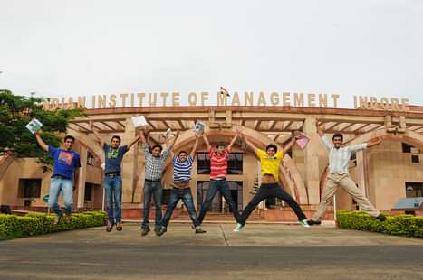 IIM Indore to Start a One Year Weekend Executive General Management Program