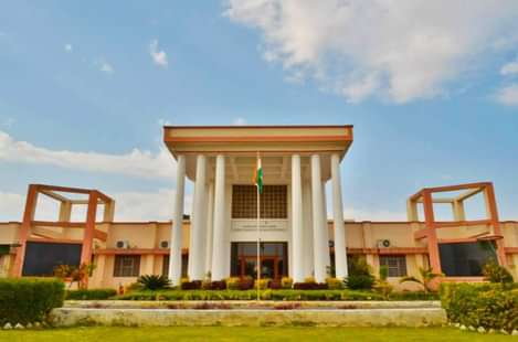 IIM Udaipur 4th Annual Convocation Held