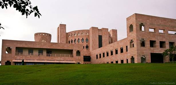 Top Foreign Universities Offer PhD Programmes to 19 ISB Students