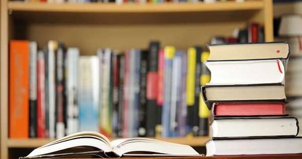IIM Indore Students Help Setup Library at Government School