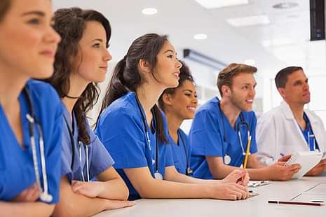 NEET: Medical Colleges to Get 10,000 More Seats by 2017