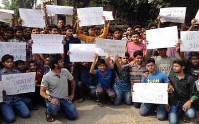 NIT Durgapur Students Took Out Candle Light Protest March