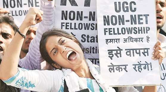 Students Protest at MLSU Against UGC’s Move to End ‘Non-NET’ Fellowships