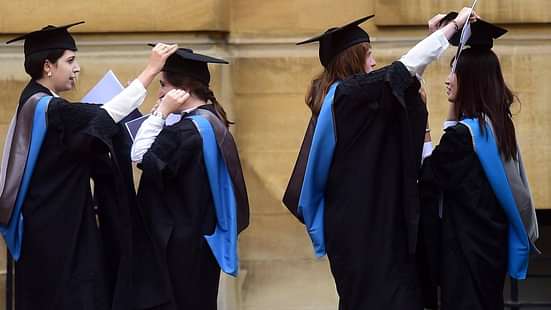More Women Applicants Than Men for First Time at Oxford University